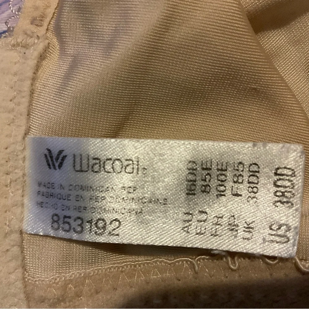 Wacoal‎ Soft Beige Bra